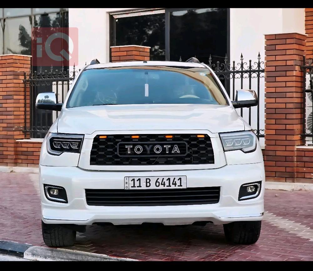 Toyota Sequoia